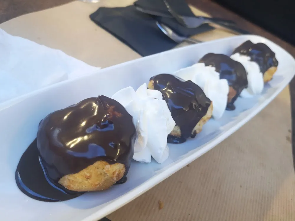 Profiteroles